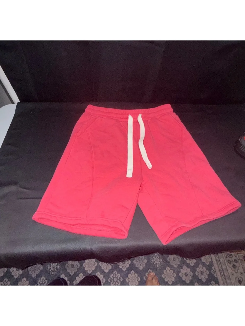 Red Cotton-Polyester Blend Casual Shorts with Drawstring